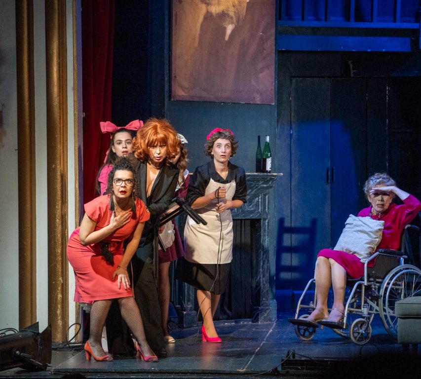 opt femei dec 25 _ foto vd (18)