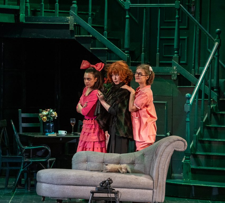 opt femei dec 25 _ foto vd (25)